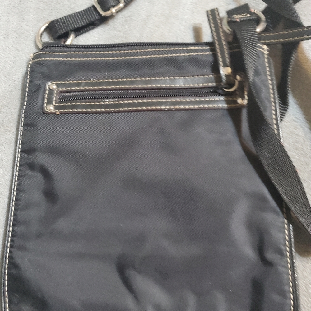 Lot of 3 small ladies purses, nine west, Fossil brands - Picture 5 of 5